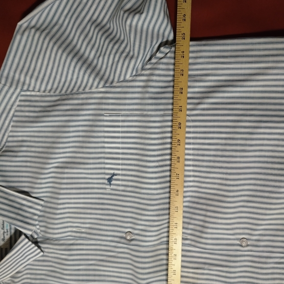 Shirt - Picture 3 of 4